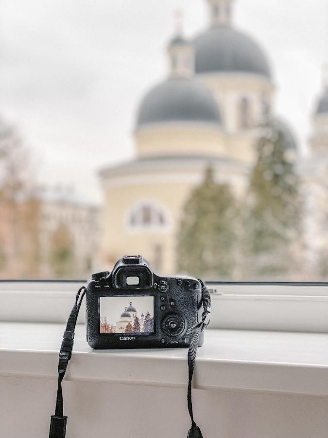 Simsimdoba Apartment Chernivtsi Bagian luar foto