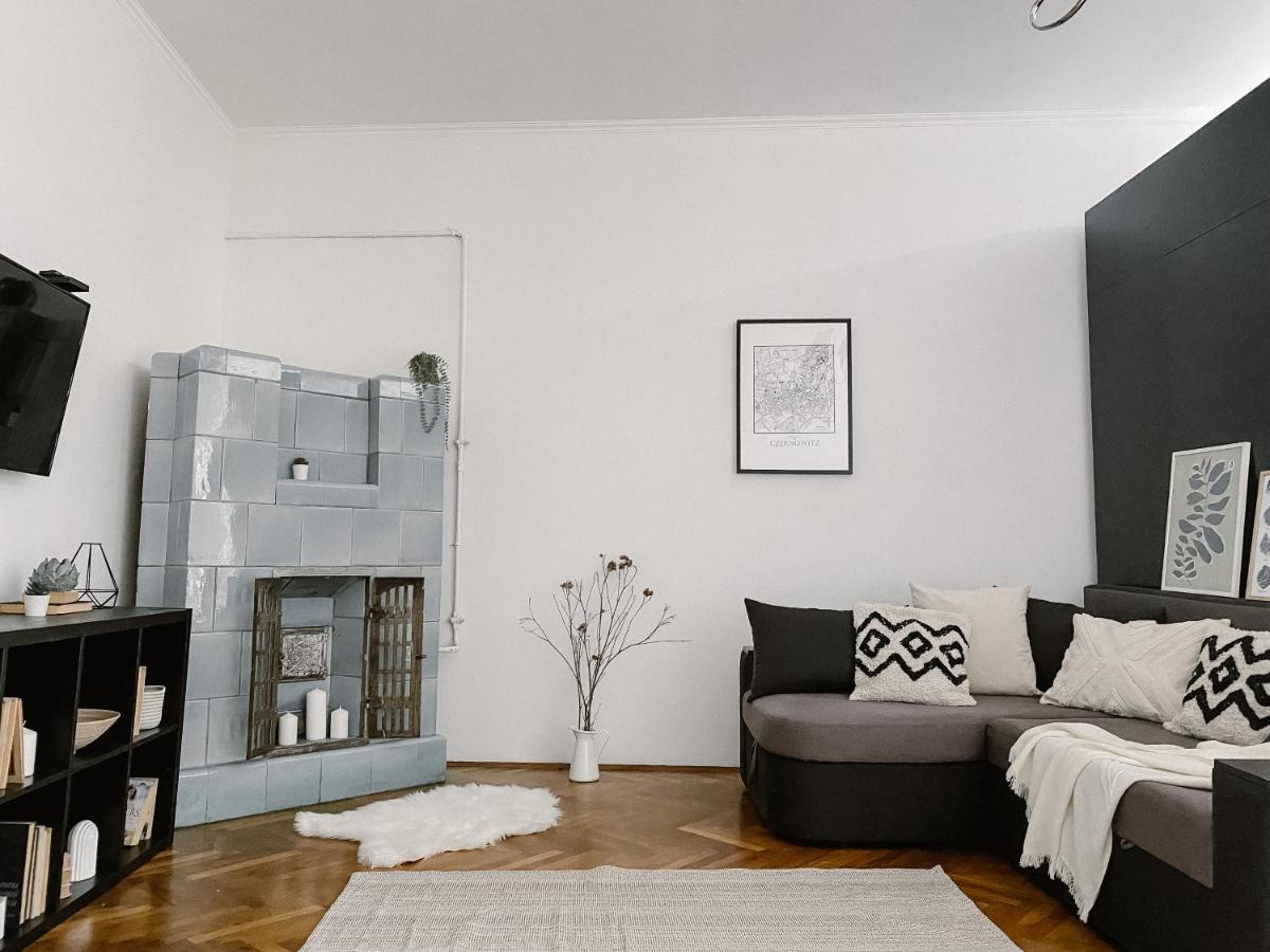 Simsimdoba Apartment Chernivtsi Bagian luar foto